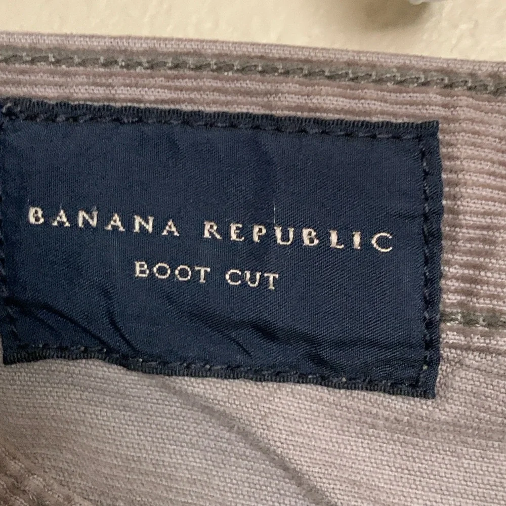 Banana Republic Boot Cut Corduroy Men Pants Size 35x30. Used Good Condition. - Picture 3 of 7